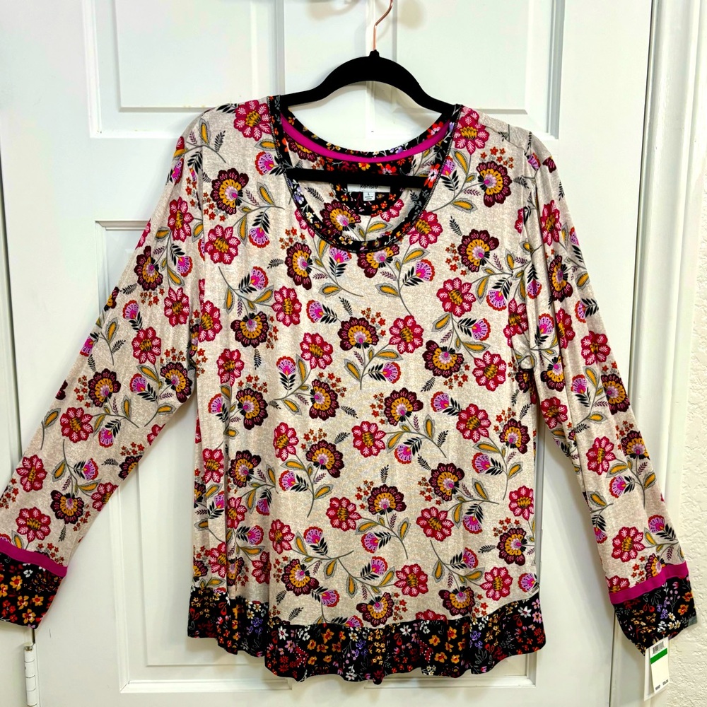 NWT Kensie Very Soft Long Sleeve Paisley Blouse